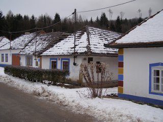 Vpenky - historick domky s horckmi ornamenty